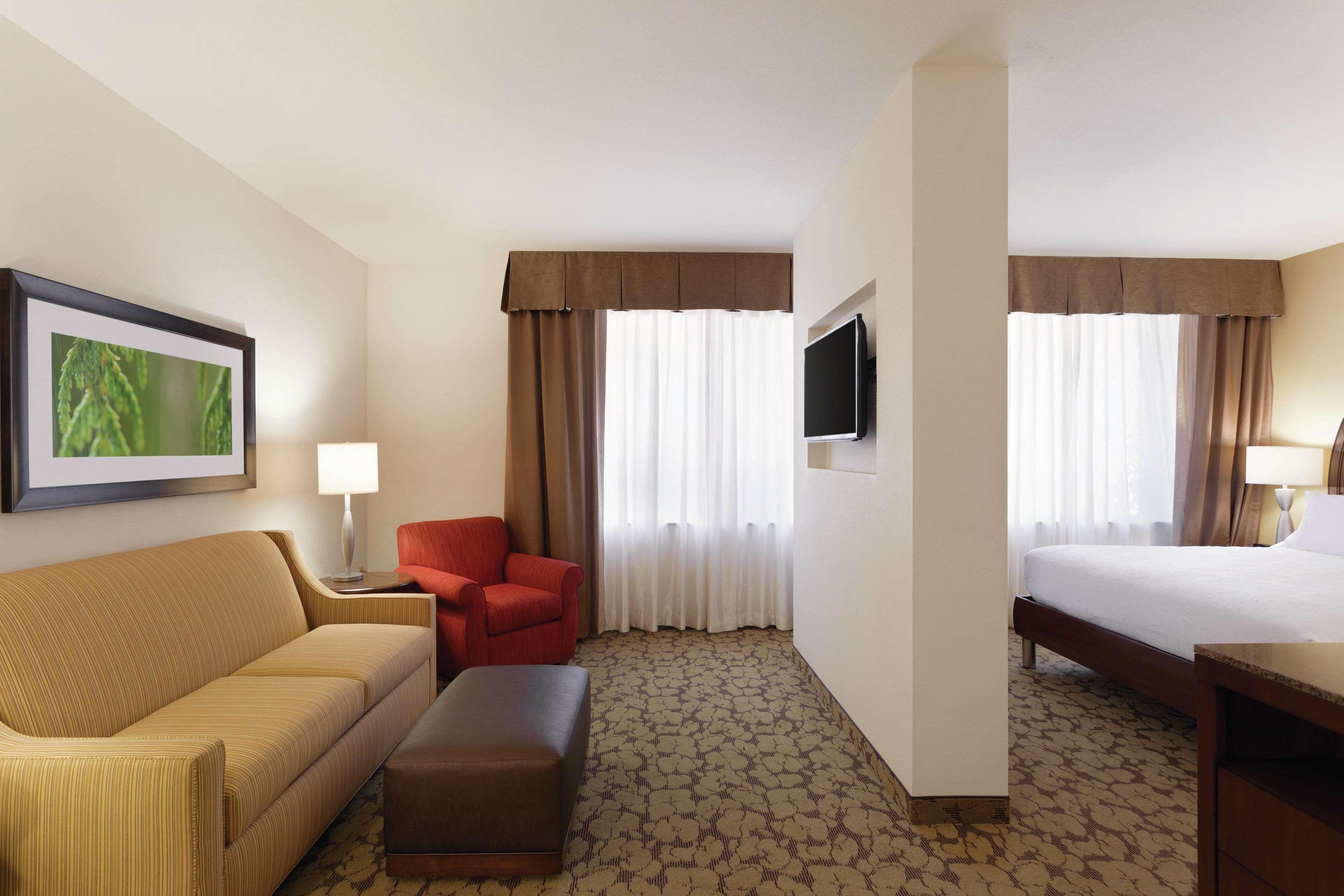 Hilton Garden Inn Rochester Downtown, Ny Екстер'єр фото
