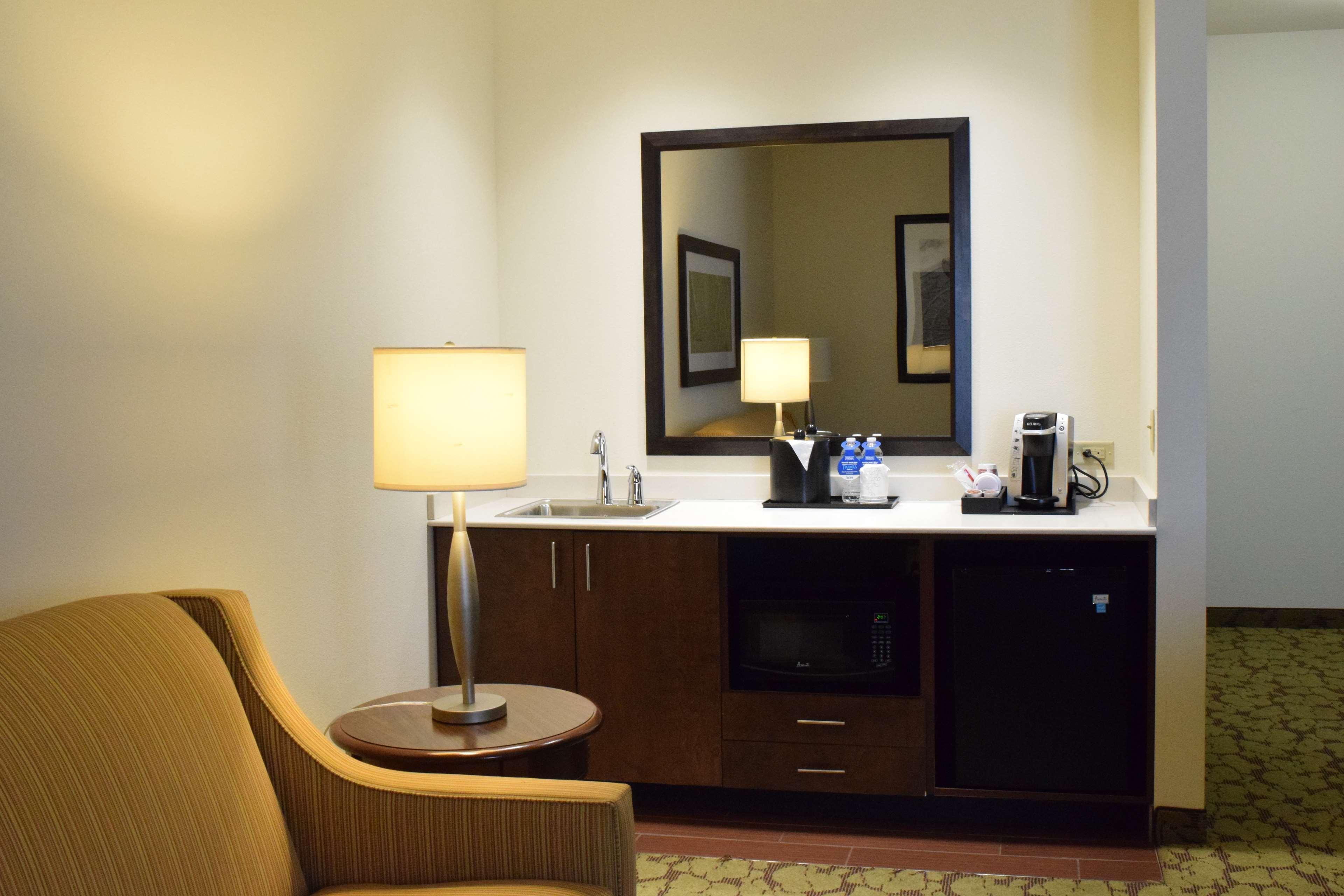 Hilton Garden Inn Rochester Downtown, Ny Екстер'єр фото