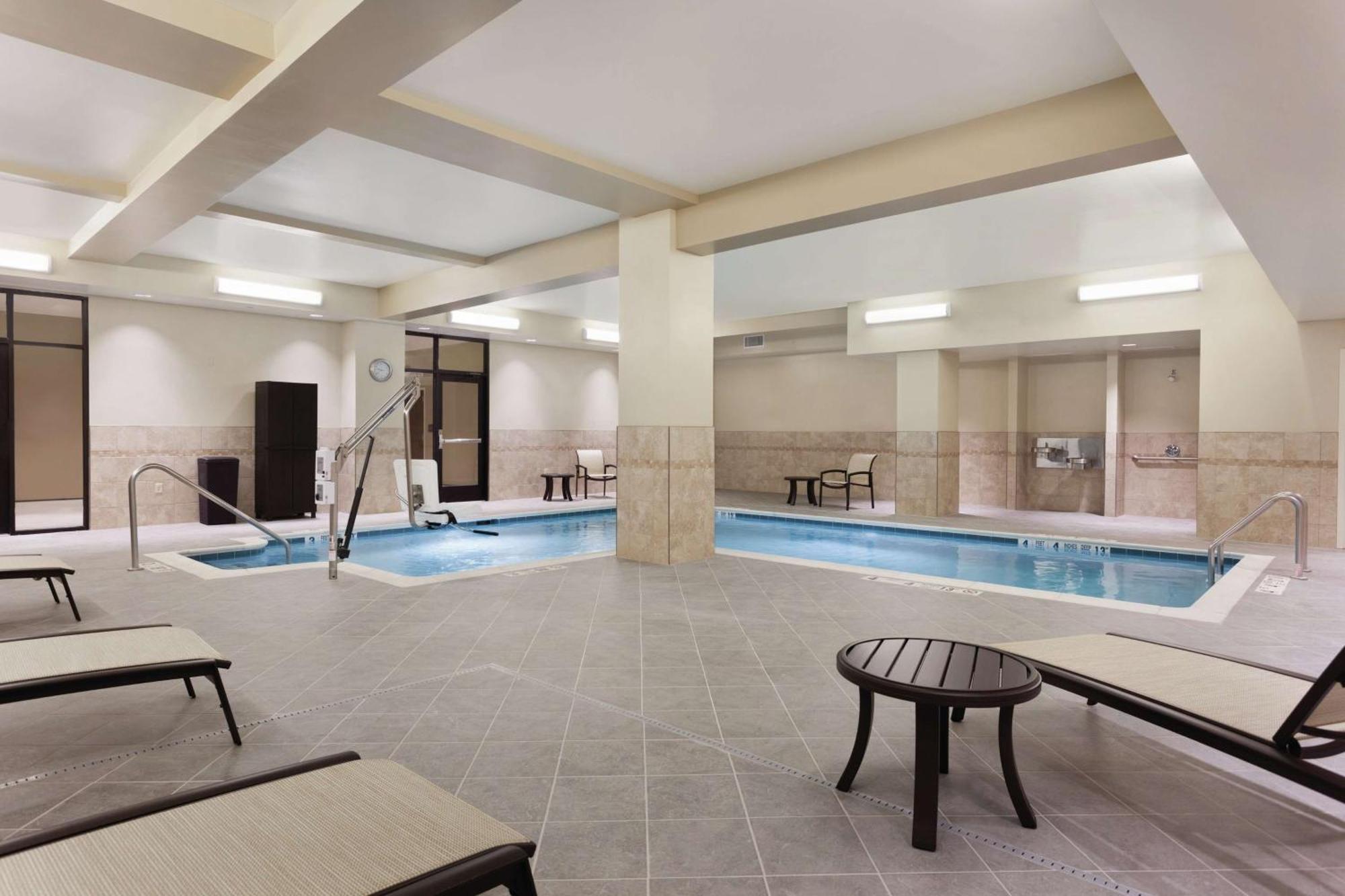 Hilton Garden Inn Rochester Downtown, Ny Екстер'єр фото