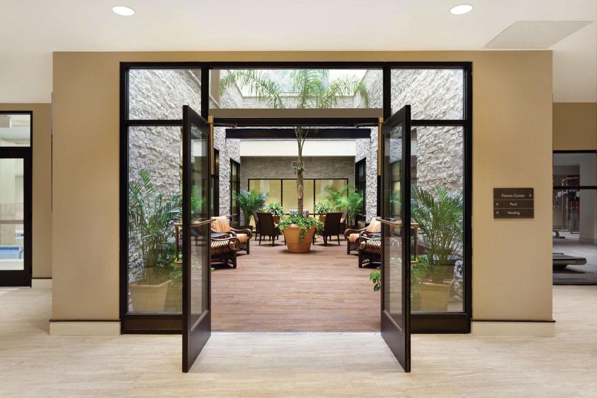 Hilton Garden Inn Rochester Downtown, Ny Екстер'єр фото